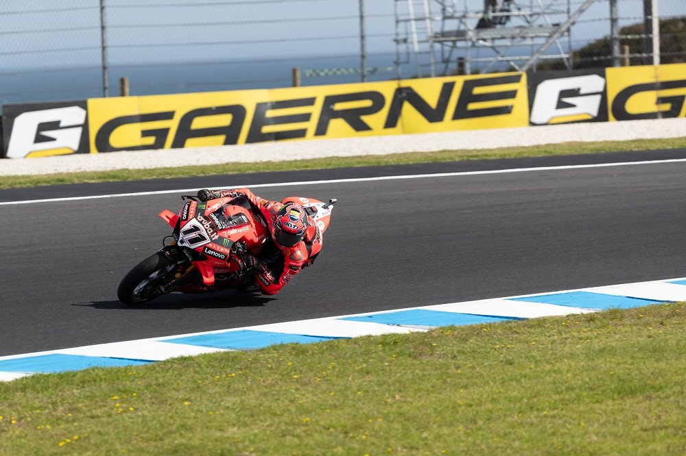 Superbike, Bulega lascia Assen con l’amaro in bocca ma anche con nuove consapevolezze