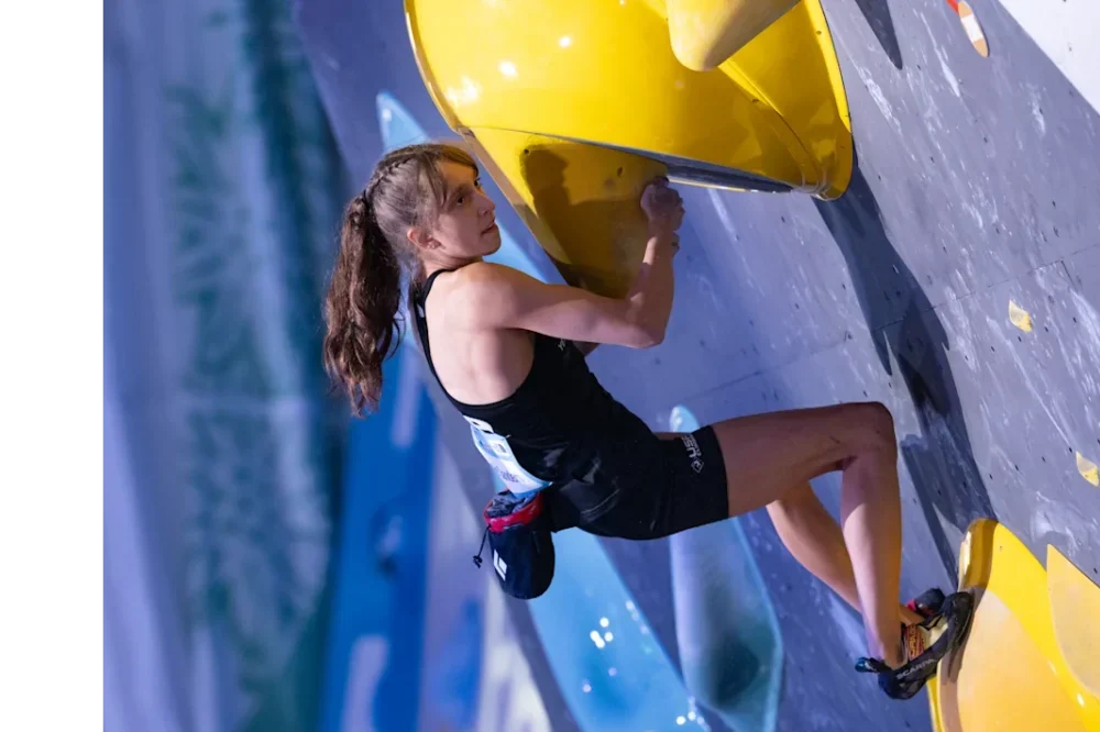 Arrampicata sportiva: la tappa di Keqiao si apre nel segno della statunitense Annie Sanders