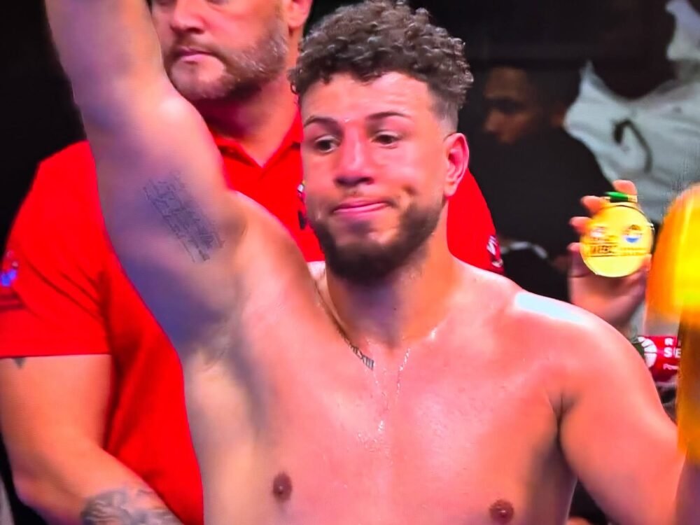 Boxe, Davide Brito travolge Gillet e guadagna gli ottavi del WBC Grand Prix