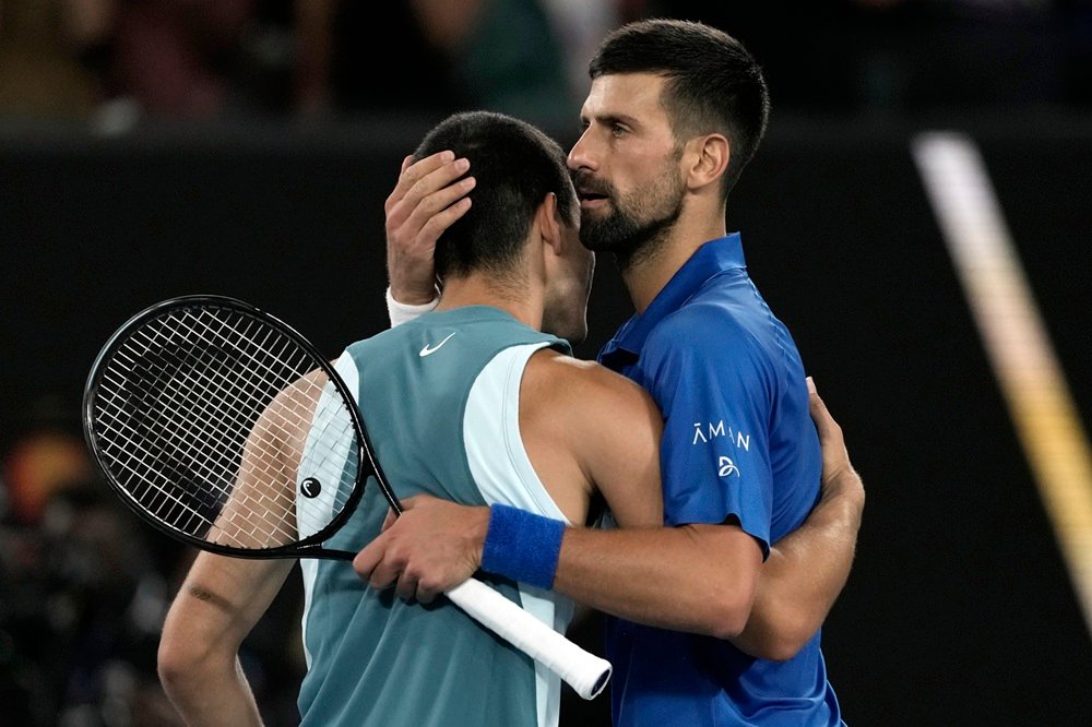 Djokovic difende Alcaraz: “Non capisco le critiche. Ha vinto tantissimo e ha solo 21 anni”