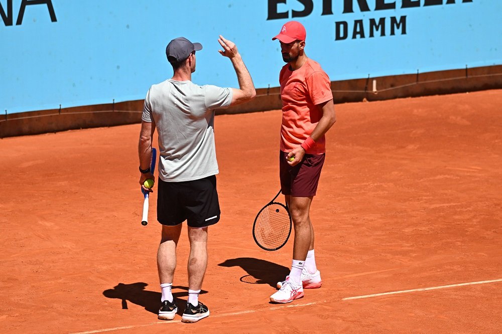 Novak Djokovic si sfoga in allenamento: cosa è accaduto sui campi di Madrid