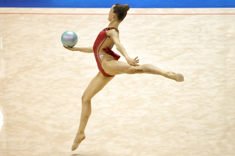 Ginnastica ritmica, Alice Taglietti debutta con una finale in Coppa del Mondo. Ikromova al comando