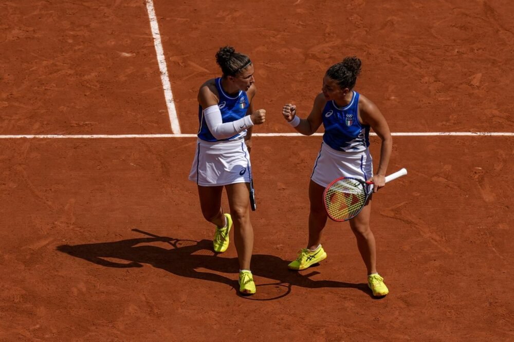 LIVE Errani/Paolini-Kudermetova/Mertens, WTA Madrid 2025 in DIRETTA: azzurre a caccia dei quarti