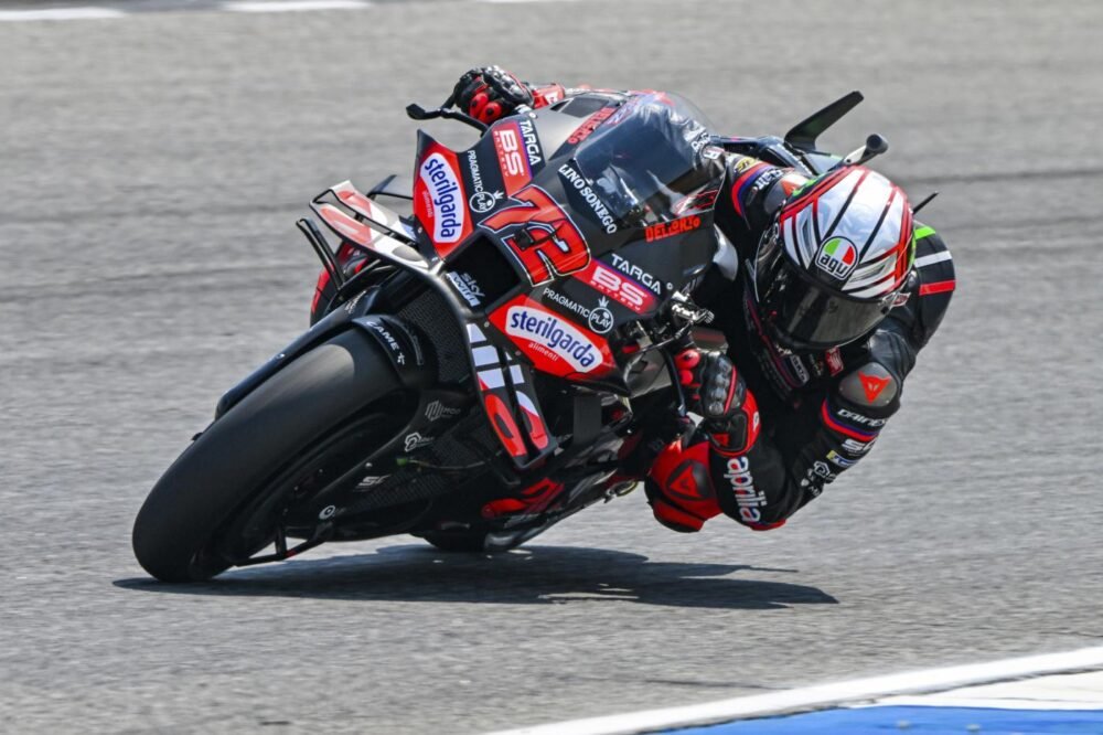 MotoGP, Marco Bezzecchi: “Il nuovo forcellone funziona bene, la moto è più stabile”