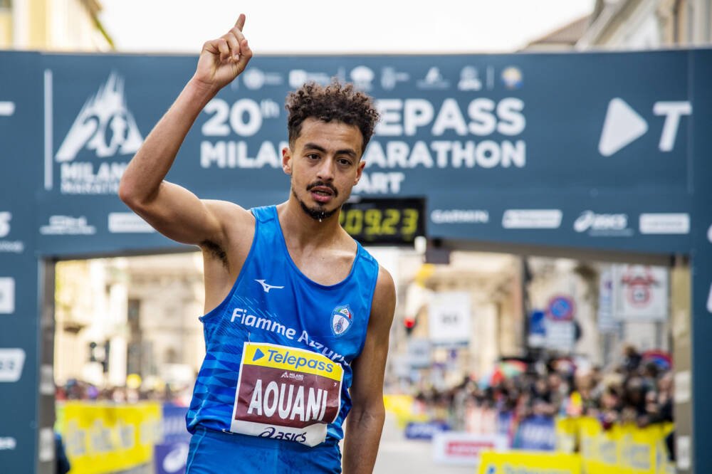 Iliass Aouani batte tre israeliani: Campione d’Europa di maratona! L’Italia festeggia il terzo oro