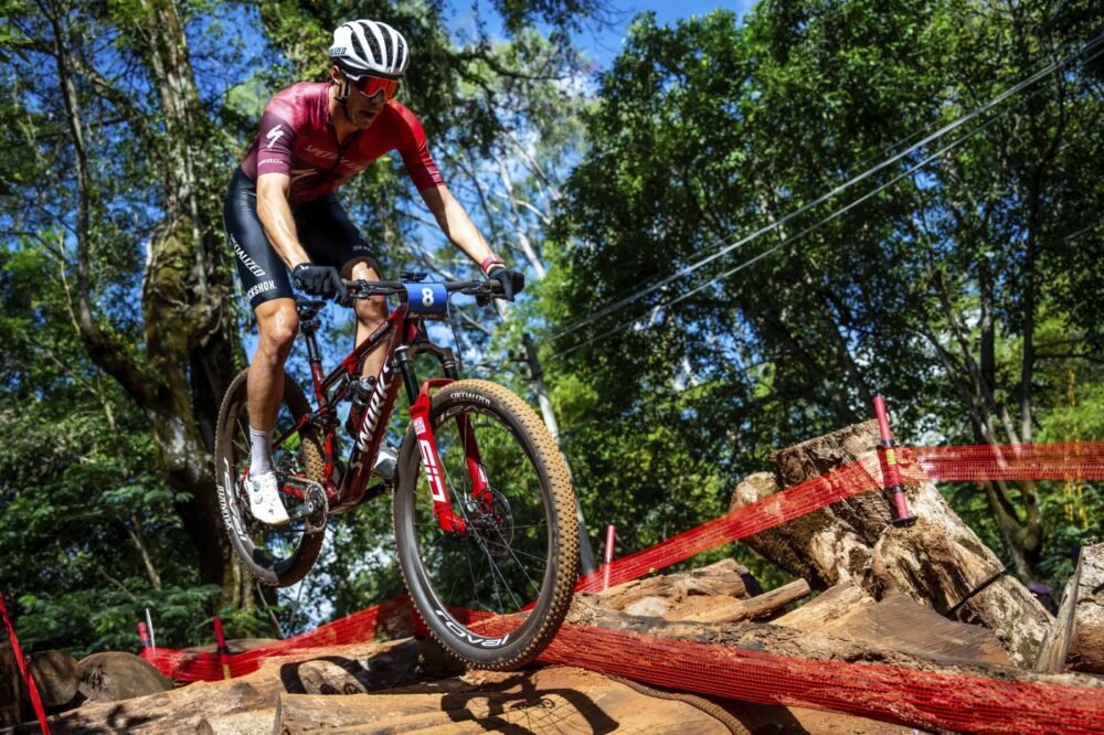 Mountain Bike: Christopher Blevins vince la seconda tappa di Coppa del Mondo. Quarto Avondetto