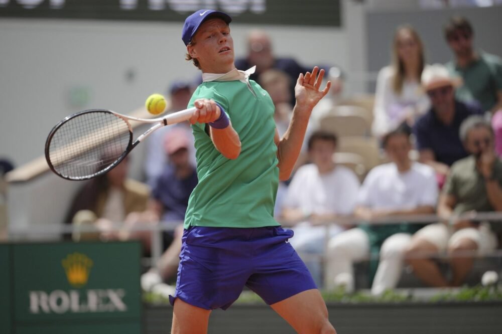 Monaco avvisa Sinner: “Da adesso in poi solo avversari duri. Forse sta soffrendo di allergia” Monaco avvisa Sinner: “Da adesso in poi solo avversari duri. Forse sta soffrendo di allergia”