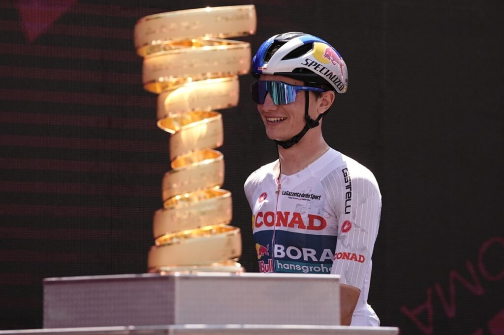 Giro d’Italia 2025, Giulio Pellizzari: “Mi sono divertito in questo Giro. Tornerò per vincere”