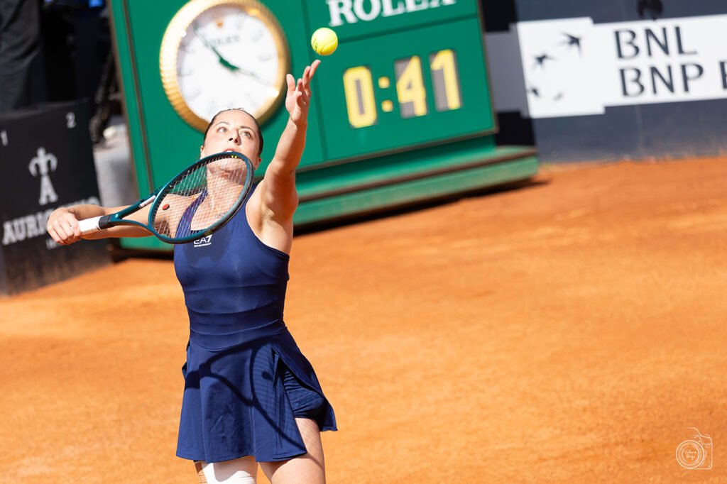 Elisabetta Cocciaretto deve arrendersi a Iga Swiatek nel 2° turno degli Internazionali d’Italia