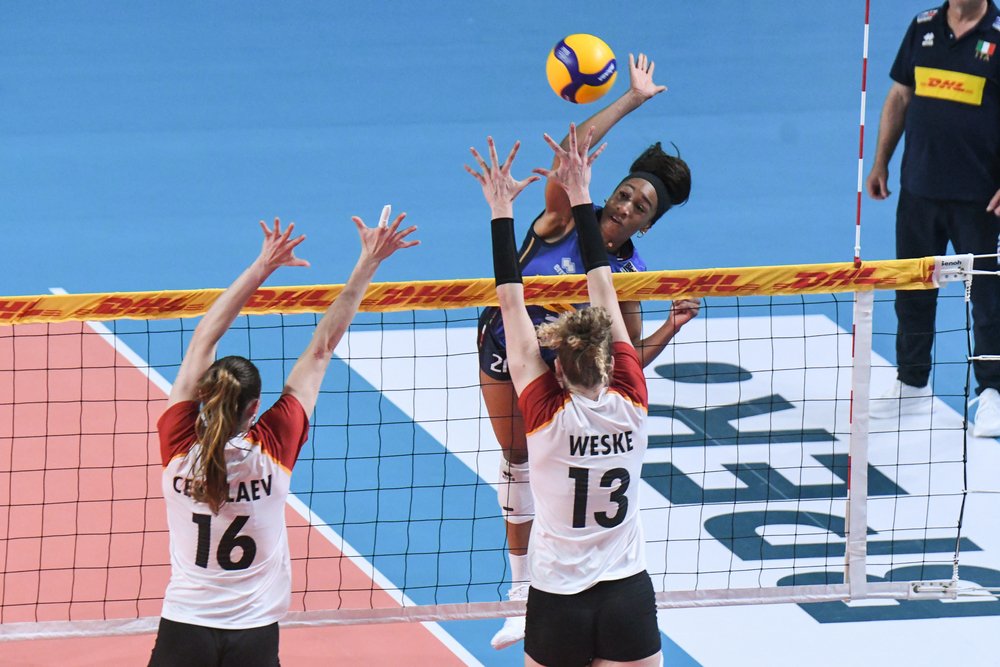 Volley femminile, l’Italia debutta con una vittoria: Germania sconfitta senza le big