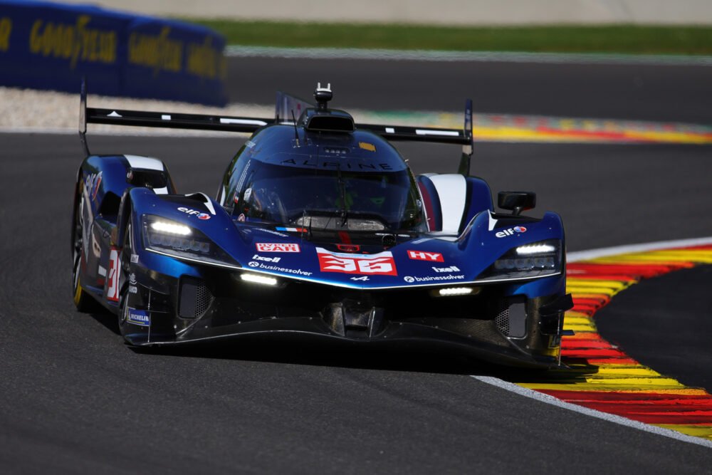 WEC, Alpine precede Ferrari dopo le prime tre ore della 6h Spa