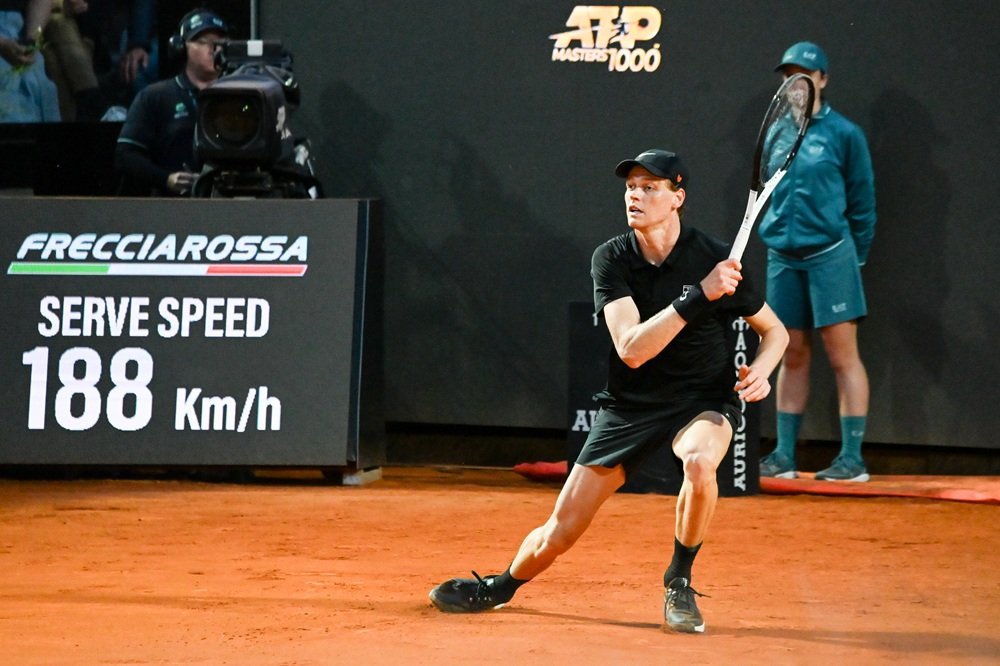 Monaco prudente: “Sinner dovrà alzare il livello con Cerundolo. Col miglior Ruud può anche perdere”