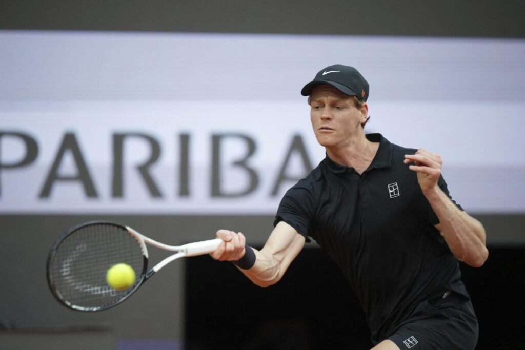 Ambesi analizza: “Sinner alza il livello a piacimento a seconda degli avversari. Finora al 70%”