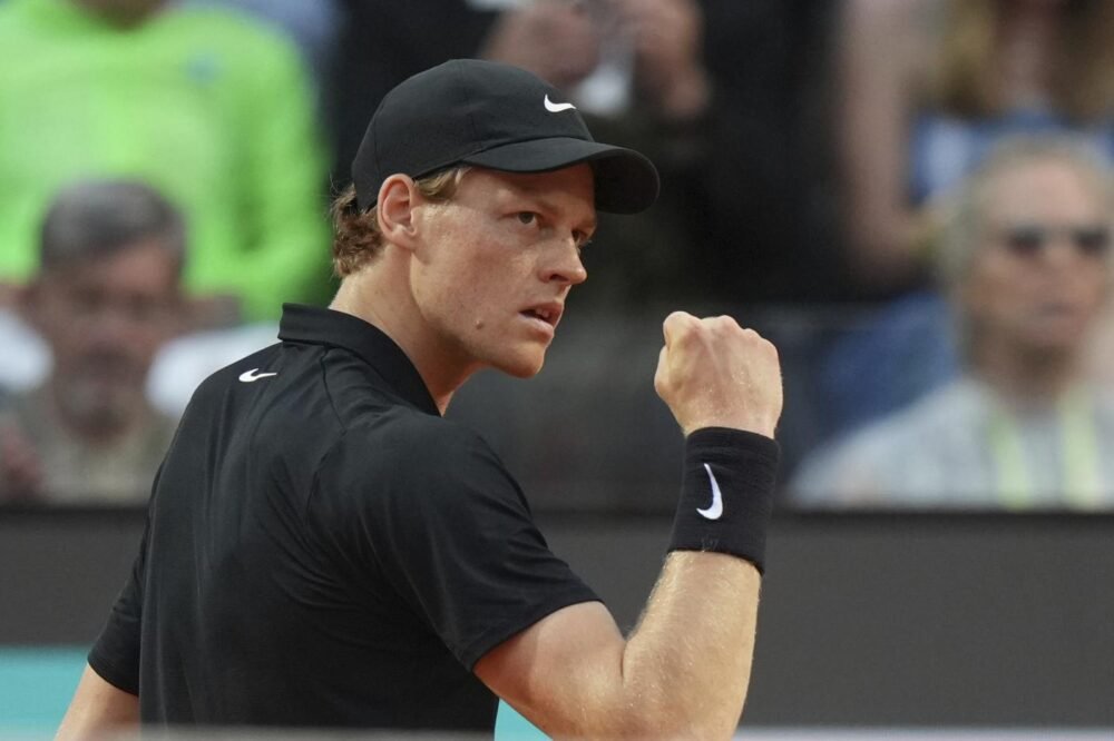 Jannik Sinner torna a risalire nel ranking ATP Race. Riparte la caccia ad Alcaraz