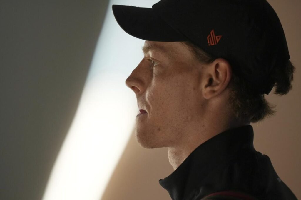 Sinner spiega il suo segreto: “A volte staccare la spina mi fa bene. Ho alzato molto il livello”