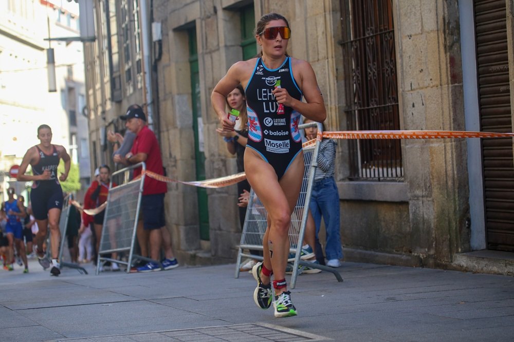 Triathlon, Jeanne Lehair si impone a Yokohama. Alice Betto ventesima in Giappone