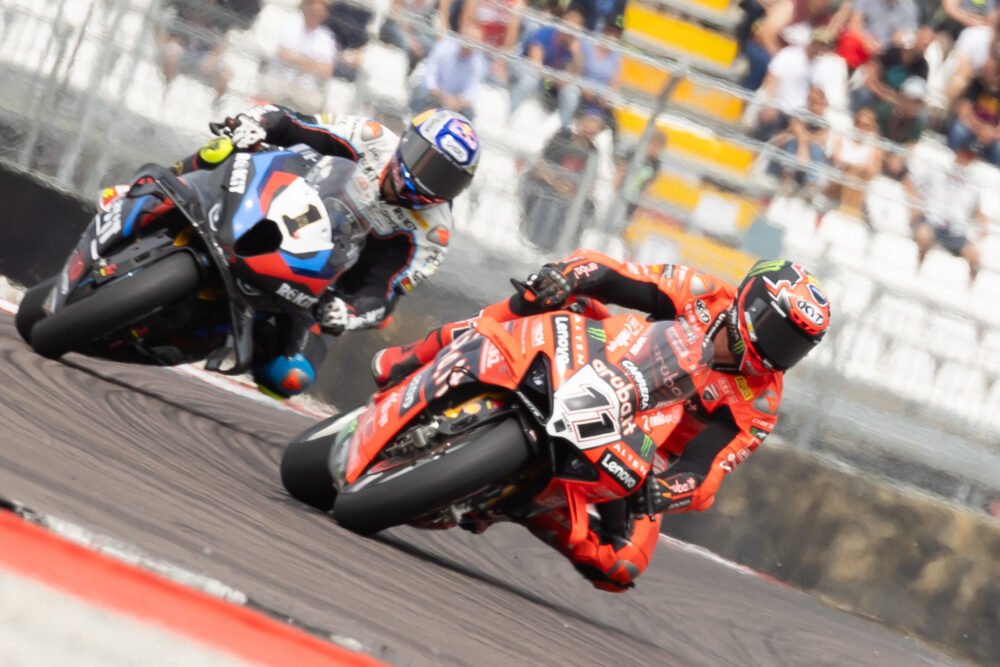 Superbike oggi, GP Cechia 2025: orari Superpole Race e gara-2, tv, programma, streaming