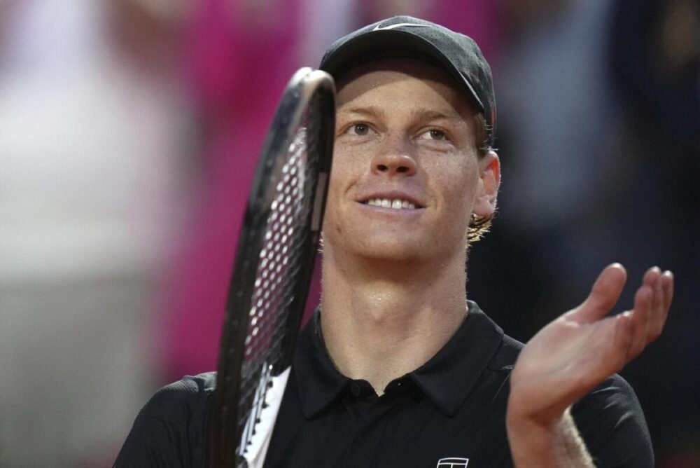 Su che canale RAI vedere Sinner-Alcaraz: programma e streaming. Share mostruoso in semifinale