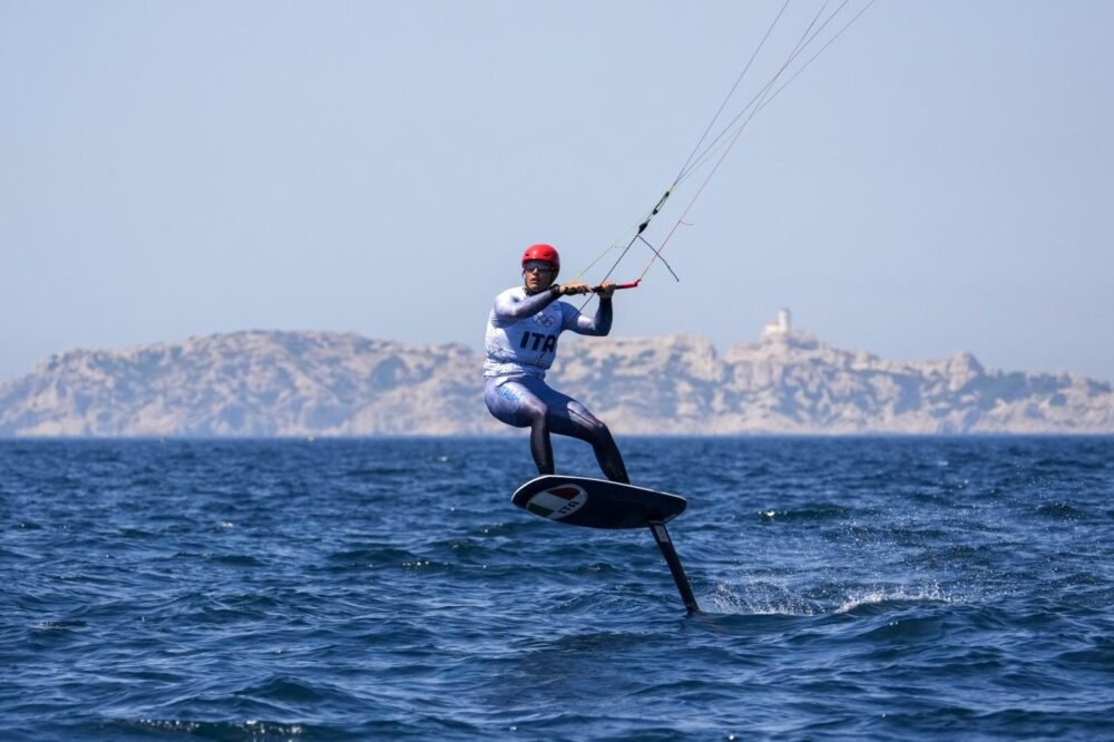 Vela, Riccardo Pianosi torna sul tetto d’Europa nel Formula Kite! Maeder vince nell’Open