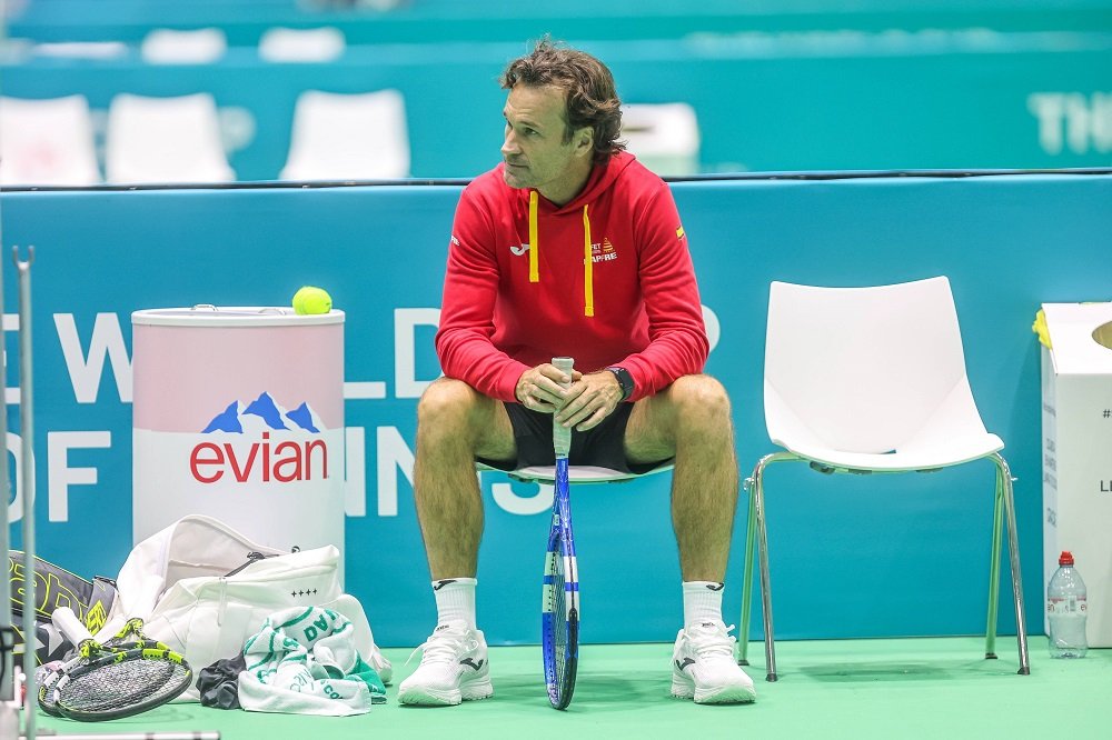 Carlos Moya sostuirà Darren Cahill nello staff di Jannik Sinner? L’indiscrezione dalla Russia