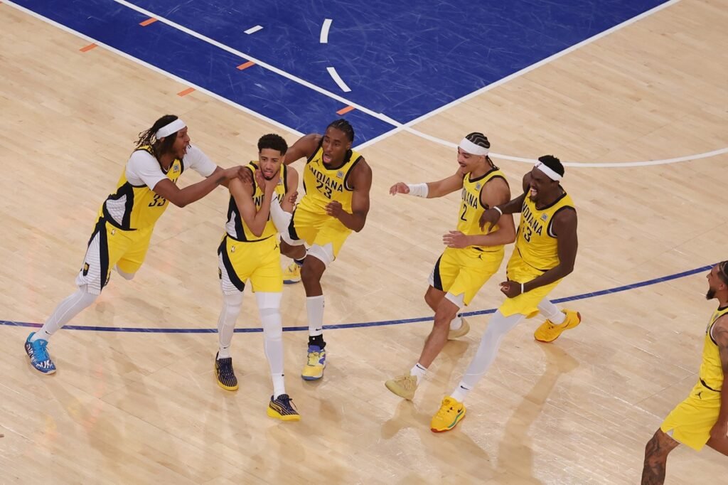 NBA Playoff 2025, Indiana completa una folle rimonta. I Pacers vincono gara-1 a New York
