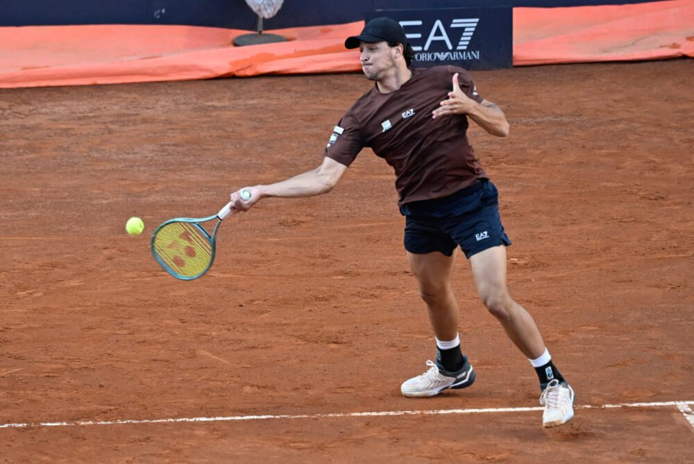 ATP Amburgo 2025, Luciano Darderi cede in tre set ad Andrey Rublev nei quarti di finale