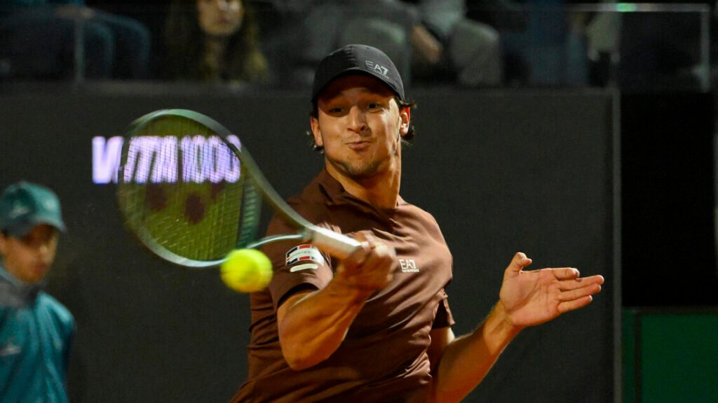 Tennis: Darderi ko con Rublev, esce ai quarti ad Amburgo