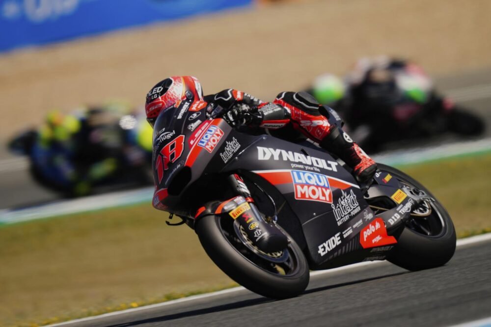 Moto3: Alvaro Carpe si impone nelle pre-qualifiche a Silverstone. Quattro italiani in top 14