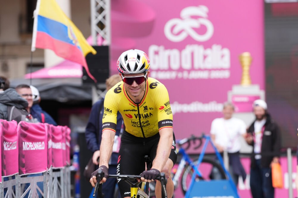 Giro d’Italia 2025, Wout Van Aert: “È stato un finale bellissimo, Mads oggi era più forte di me”
