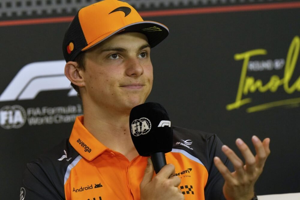 F1, Oscar Piastri: “Giornata caotica, ci sono tanti aspetti da considerare”