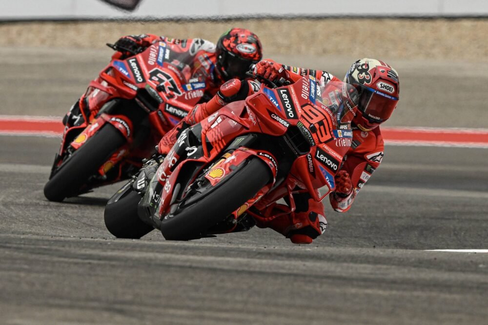 MotoGP oggi in tv, GP Gran Bretagna 2025: orari qualifiche e Sprint, streming, programma Sky e TV8