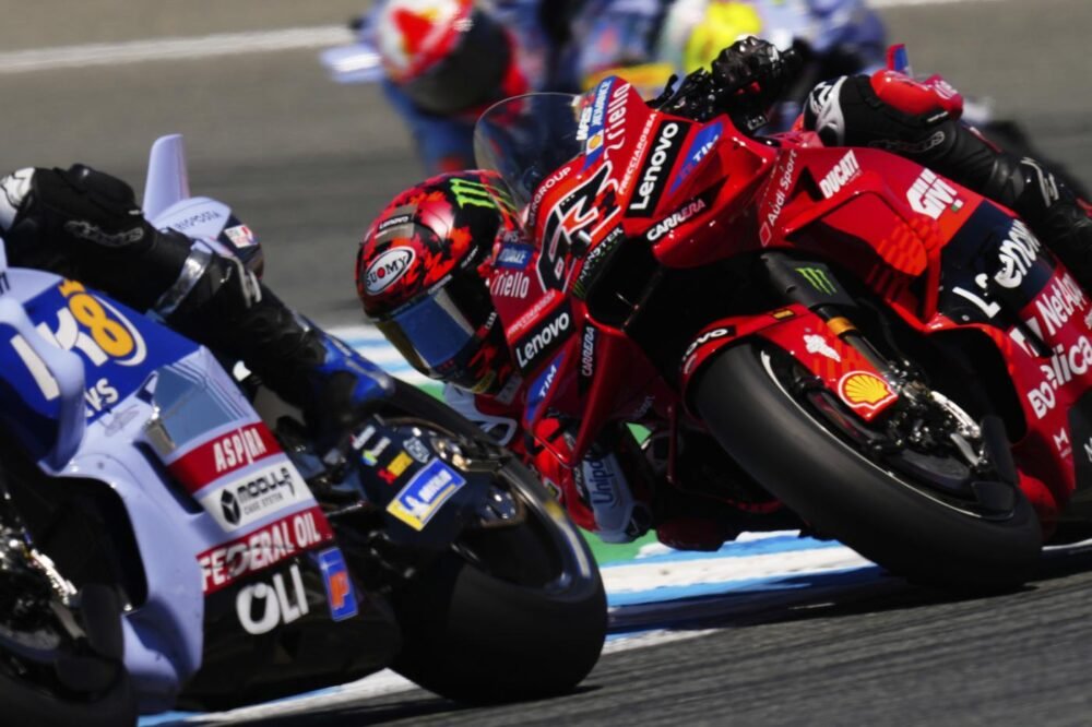 LIVE MotoGP, GP Gran Bretagna 2025 in DIRETTA: giornata di qualifiche e Sprint a Silverstone