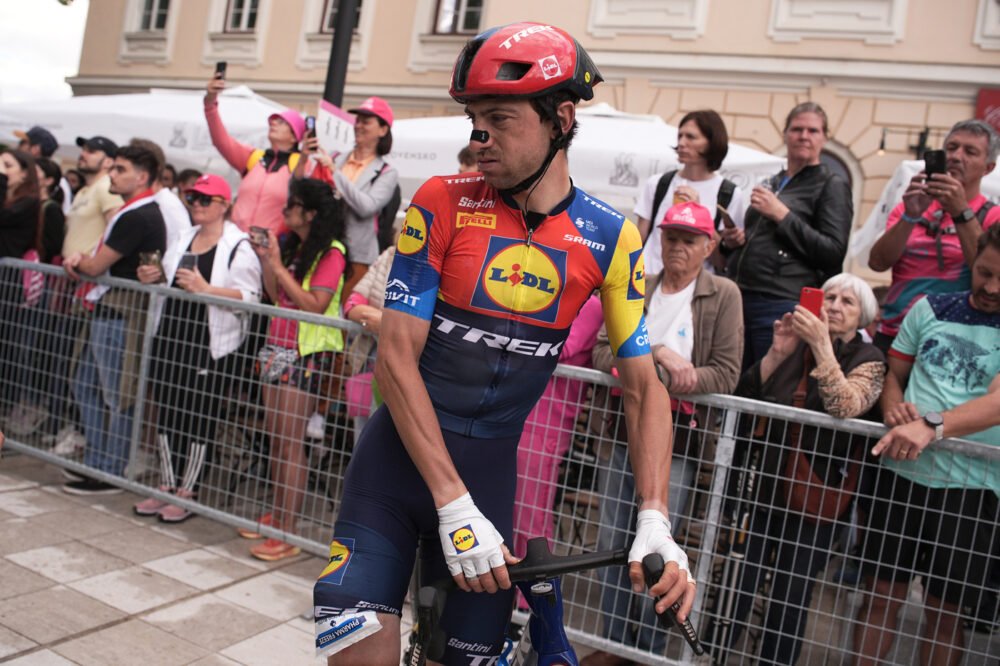 Chi è rimasto coinvolto nella caduta al Giro d’Italia: Ciccone il più danneggiato, sfortuna Tiberi