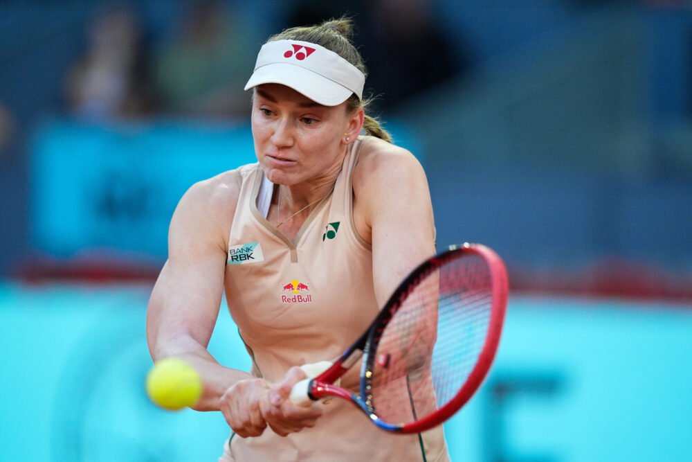 WTA Strasburgo 2025, Elena Rybakina piega in tre set Liudmila Samsonova e conquista il titolo