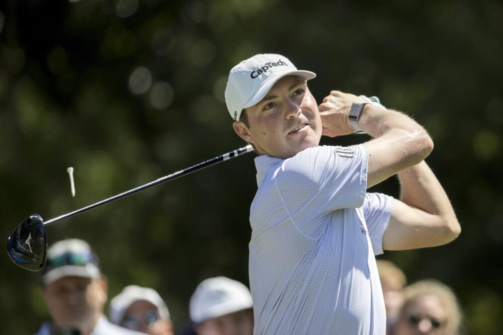 Golf, Ben Griffin trionfa al Charles Schwab Challenge. Ottimi piazzamenti per Fleetwood e Fowler