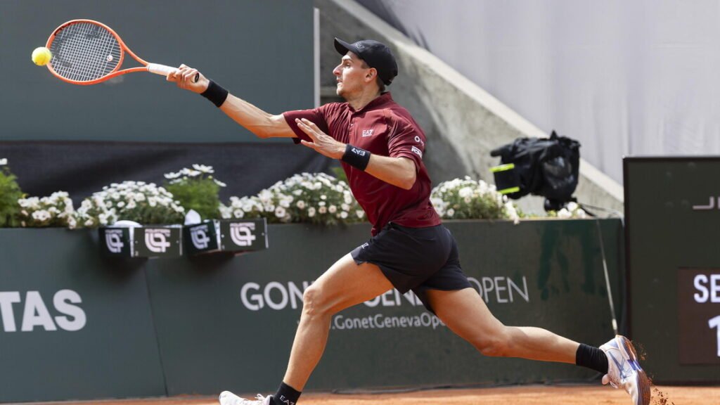 Tennis: Arnaldi dà forfait al Queen’s prima del match con Rune