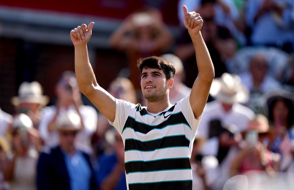 Halle/Queen’s day 6 e 7: Alcaraz gioca a fare il Sinner, Bublik completa l’opera