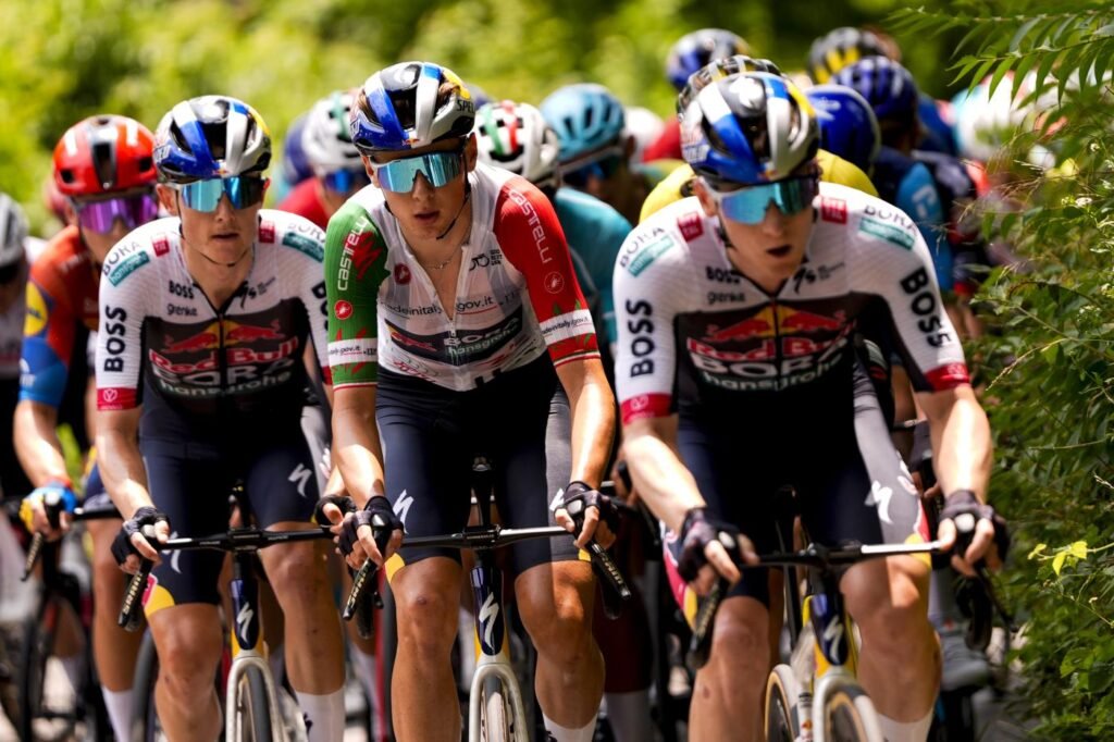 Giro dell’Appennino 2025: Ulissi e Covi tra i favoriti, presente anche Lorenzo Finn