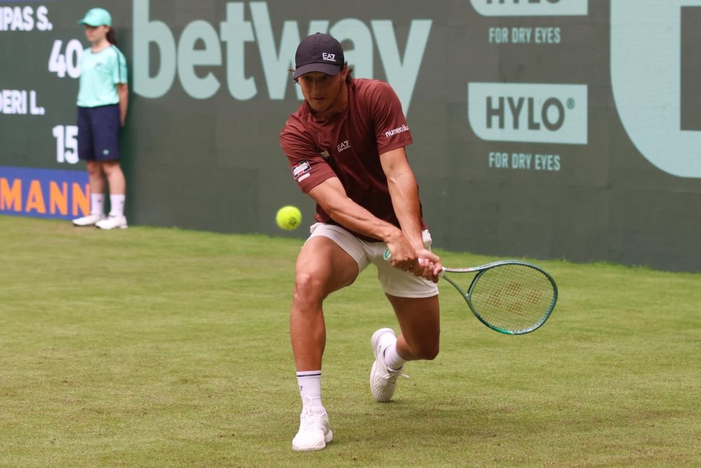 ATP Eastbourne 2025, Luciano Darderi esce di scena all’esordio con Giron