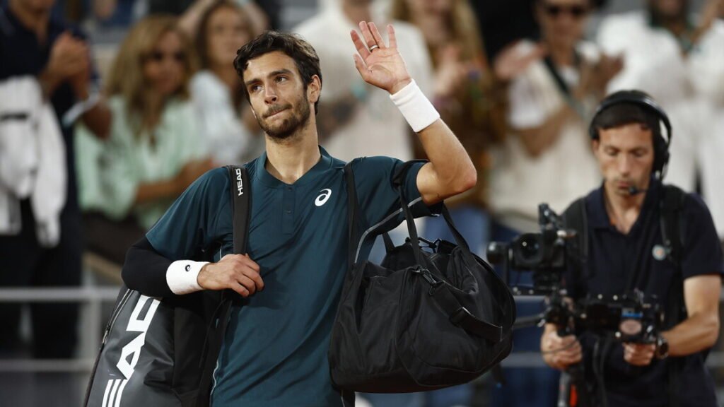 Tennis: Musetti pronto al rientro, si allena a Wimbledon