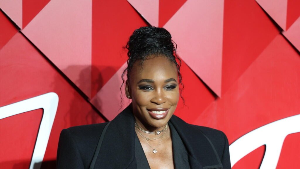 Tennis: Venus Williams torna a 45 anni e vince in doppio