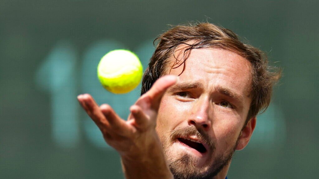 Tennis: De Minaur e Medvedev subito fuori a Cincinnati