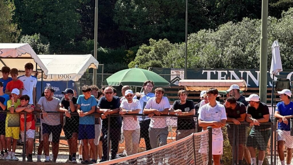 Tennis: al Tc Parioli campionati U14, e Cobolli firma autografi