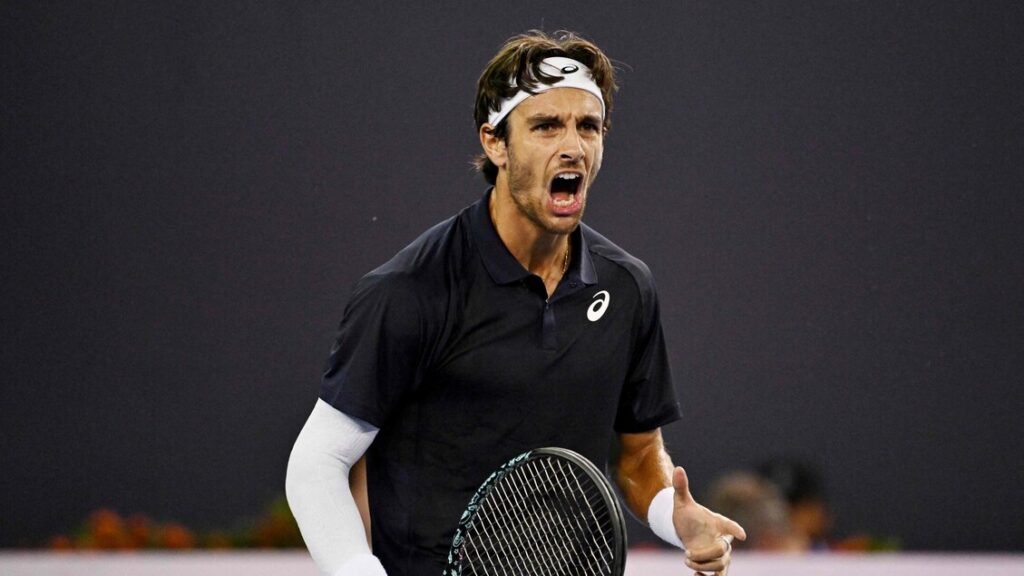 Tennis: a Pechino Musetti approda agli ottavi, subito fuori Sonego