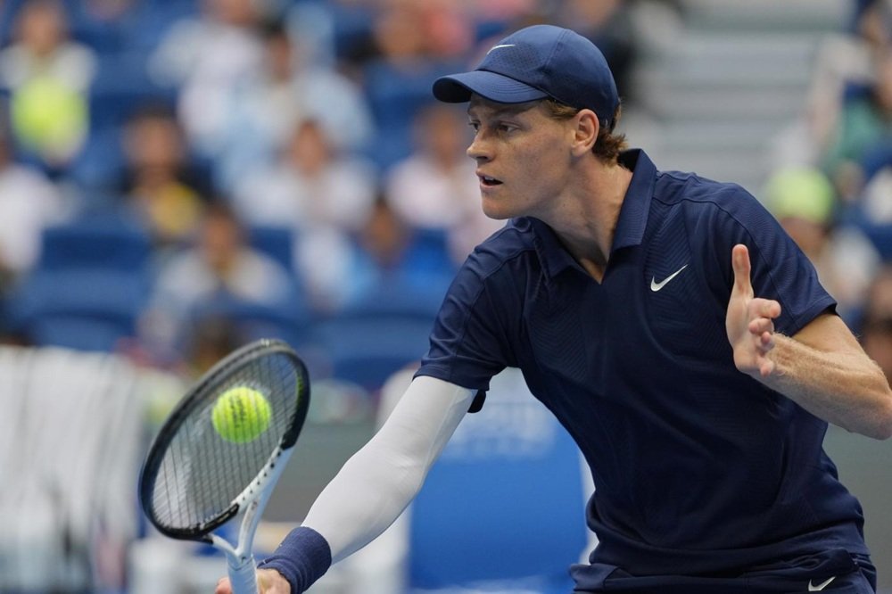 L’ira di Dario Puppo: “Vedere Sinner piegato in due non può essere tennis. E’ questo che vogliamo?”