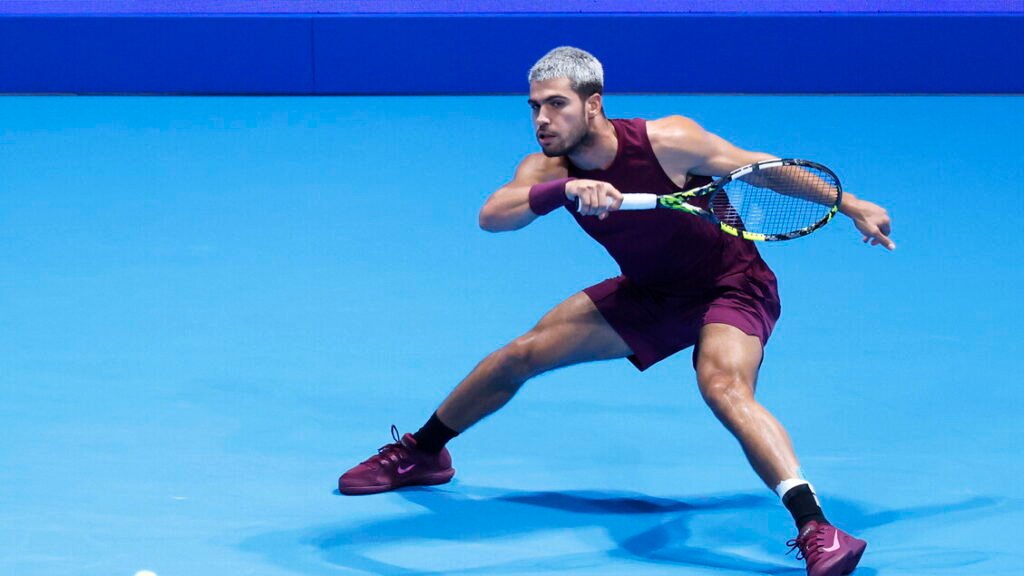 Tennis: Alcaraz sul campo di golf con il campione Jon Rahm