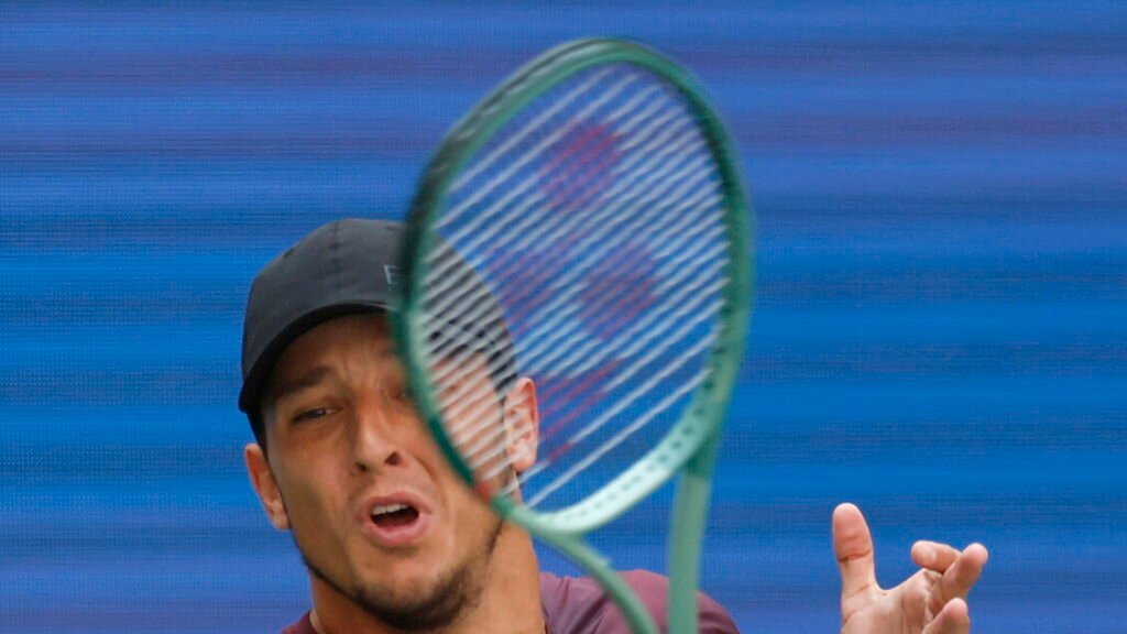 Tennis: Vienna; Darderi subito fuori, Nakashima agli ottavi