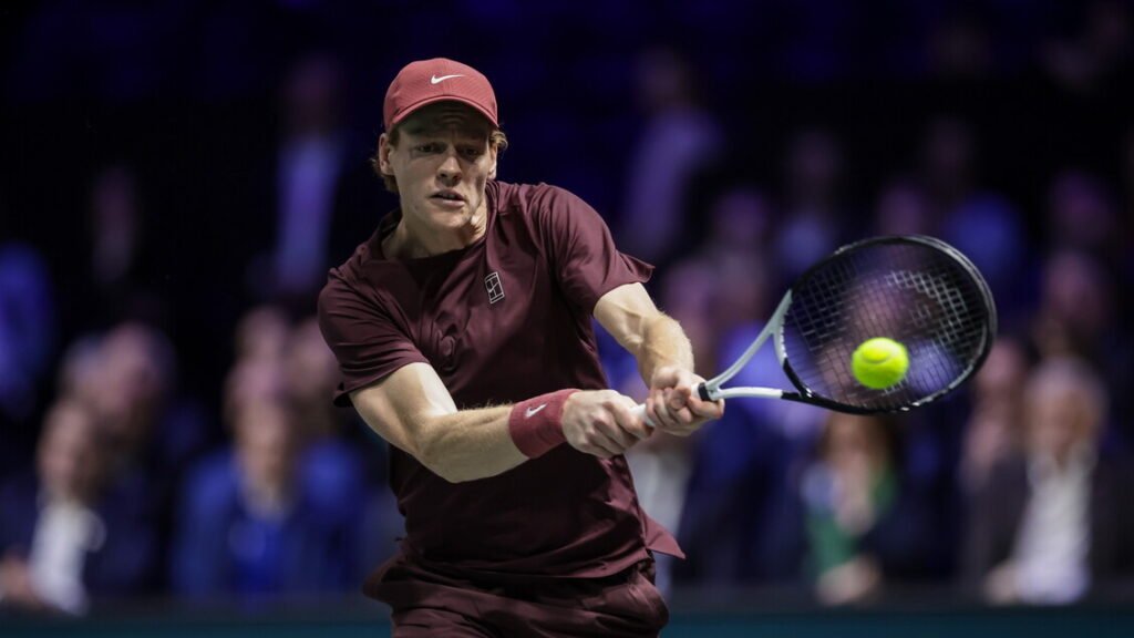 Tennis: Sinner Atp da n.1, a Torino resa dei conti con Alcaraz