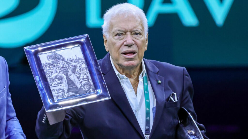 L’Équipe ‘Pietrangeli rese il tennis popolare in Italia’