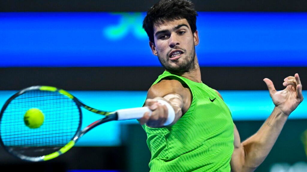 Tennis: Alcaraz strapazza Fils e vince il torneo Atp 500 di Doha